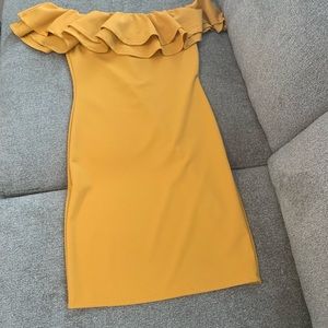 Yellow Off-The-Shoulder Bodycon Dress